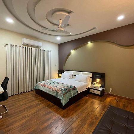 Alpha Guest House Rawalpindi Bagian luar foto