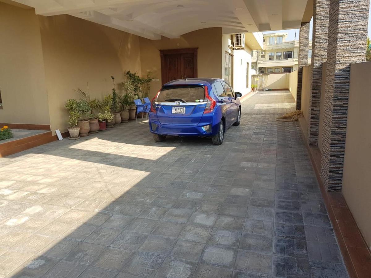 Alpha Guest House Rawalpindi Bagian luar foto