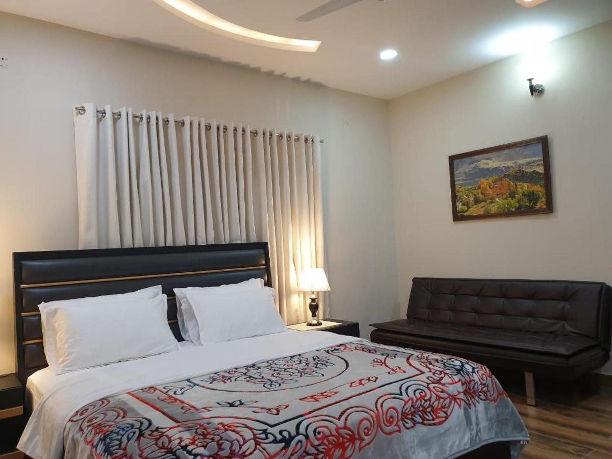 Alpha Guest House Rawalpindi Bagian luar foto