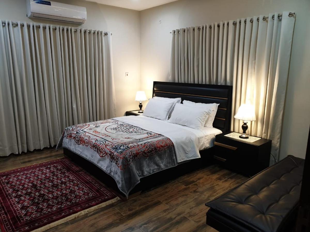 Alpha Guest House Rawalpindi Bagian luar foto