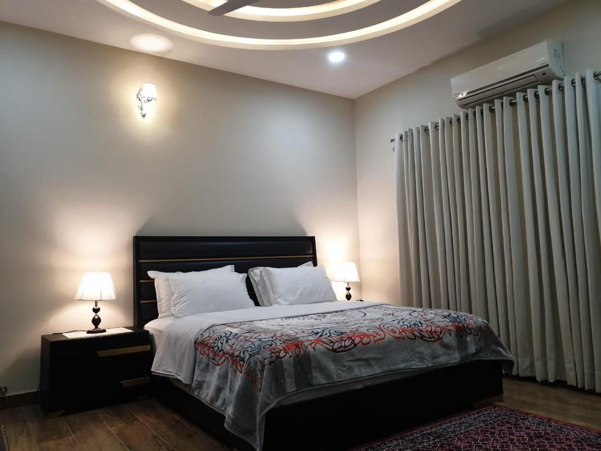 Alpha Guest House Rawalpindi Bagian luar foto