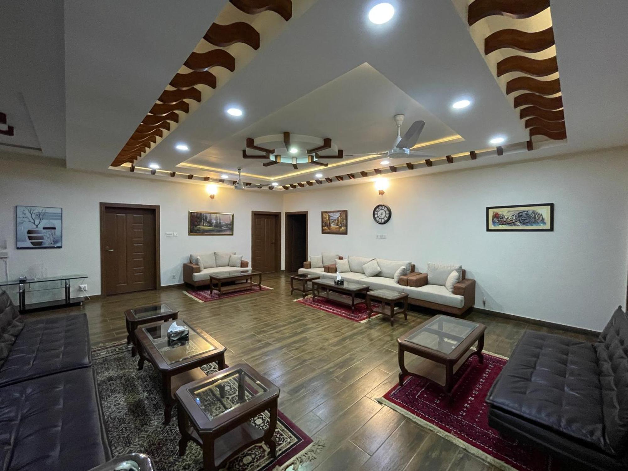 Alpha Guest House Rawalpindi Bagian luar foto